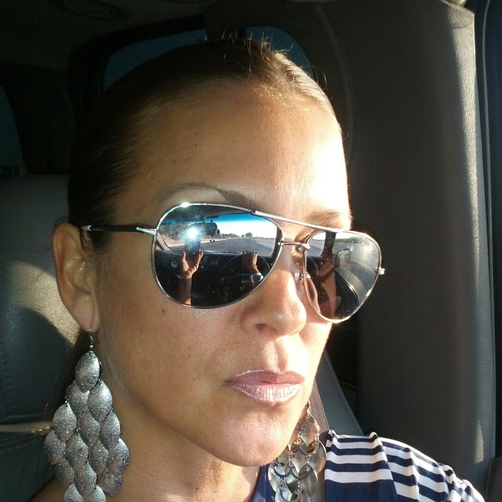 Meet your Posher, Stephanie